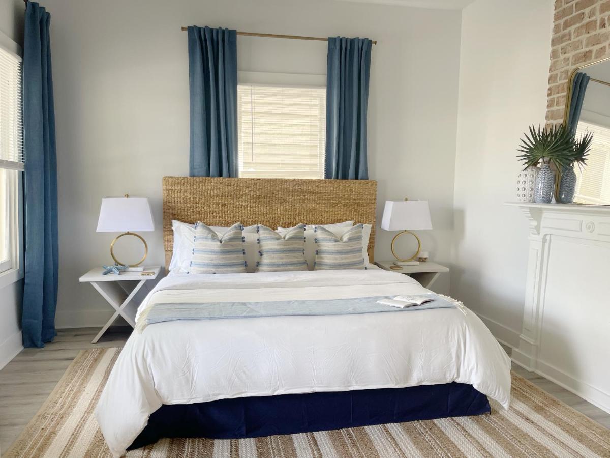 New! Stylish 1900S Renovated Duplex Apartment Building Near Forsyth & River St Savannah Bagian luar foto