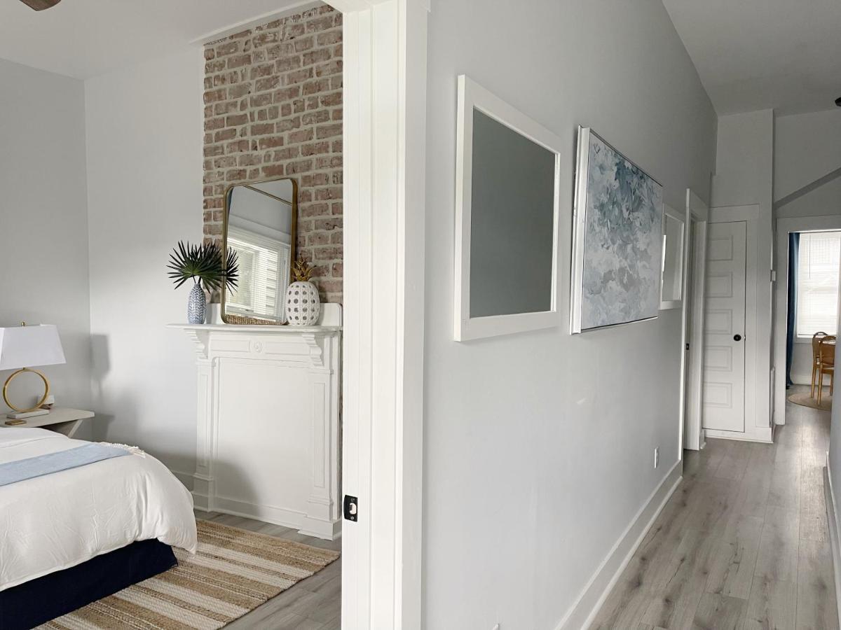 New! Stylish 1900S Renovated Duplex Apartment Building Near Forsyth & River St Savannah Bagian luar foto