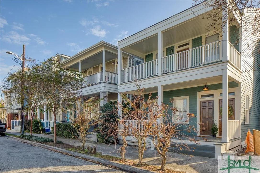 New! Stylish 1900S Renovated Duplex Apartment Building Near Forsyth & River St Savannah Bagian luar foto