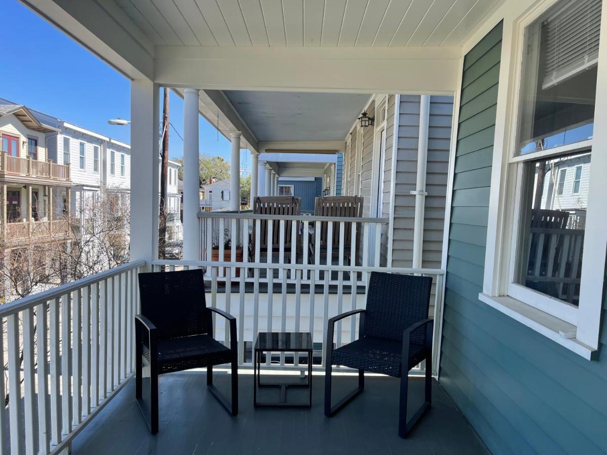 New! Stylish 1900S Renovated Duplex Apartment Building Near Forsyth & River St Savannah Bagian luar foto
