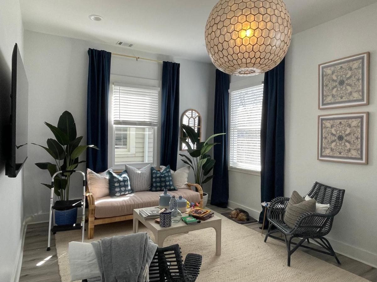 New! Stylish 1900S Renovated Duplex Apartment Building Near Forsyth & River St Savannah Bagian luar foto